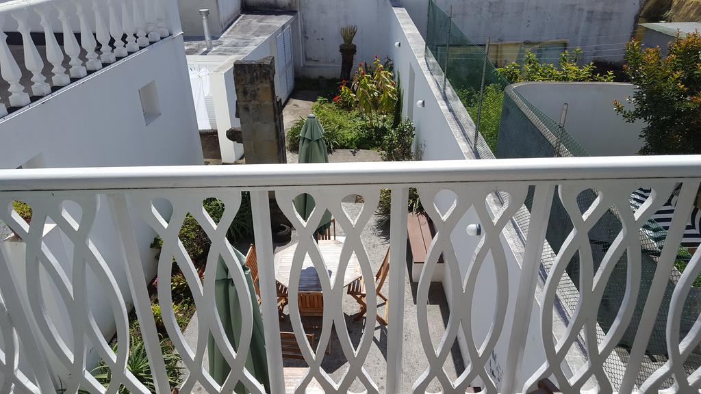 בית הארחה הורטה 	A Casa Do Lado מראה חיצוני תמונה